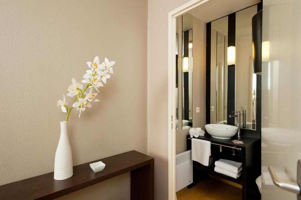 Teneo Apparthotel Bordeaux - Gare Saint Jean Екстер'єр фото